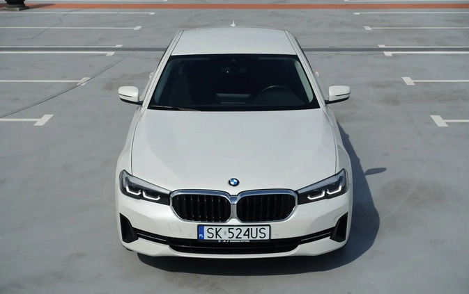 BMW Seria 5 cena 157500 przebieg: 94000, rok produkcji 2021 z Katowice małe 704
